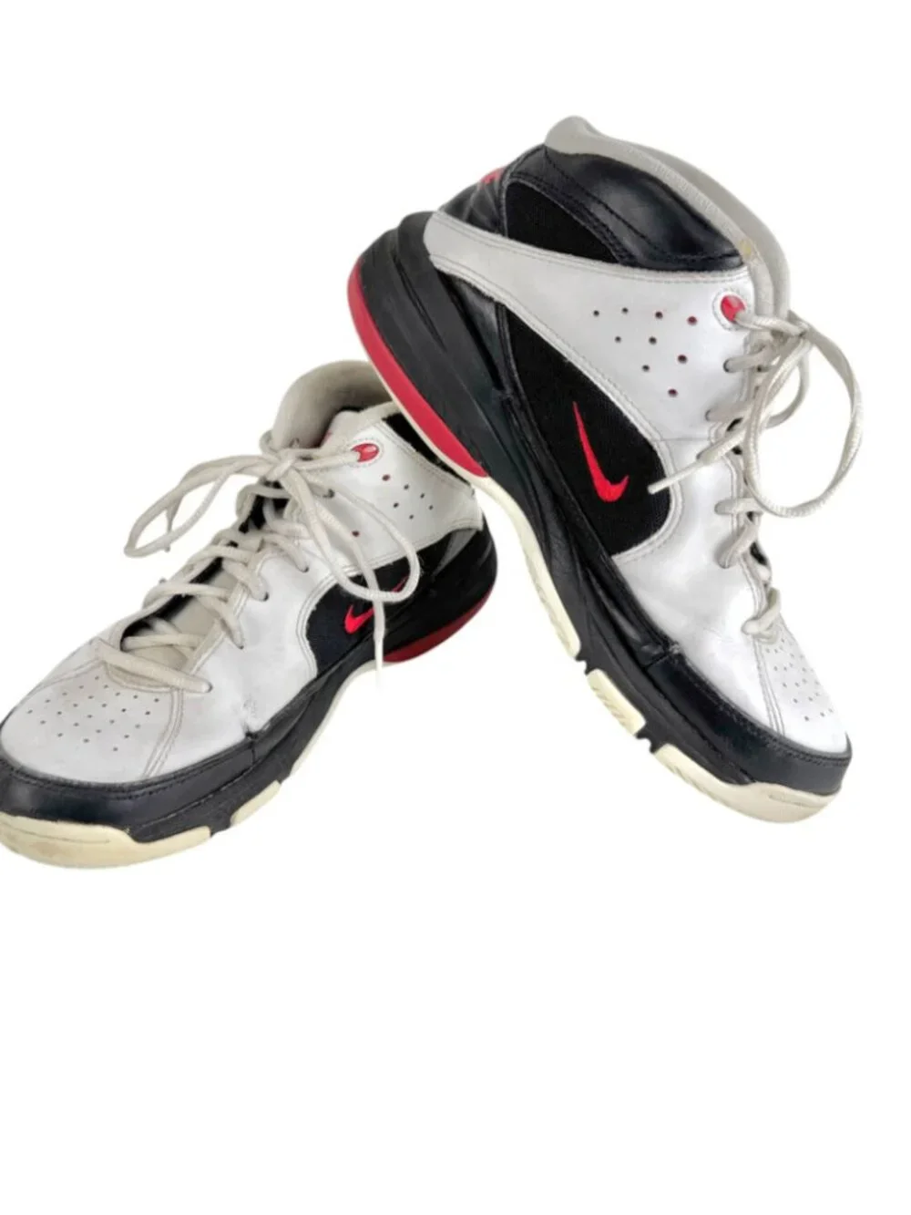 Mens Nike Basketball shoes. Size 7